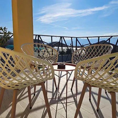 بيت للعطل Sunset View Ilindentsi